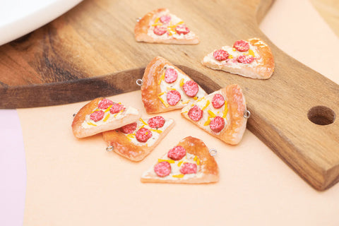 Pizza Brooch - The Food Impostor